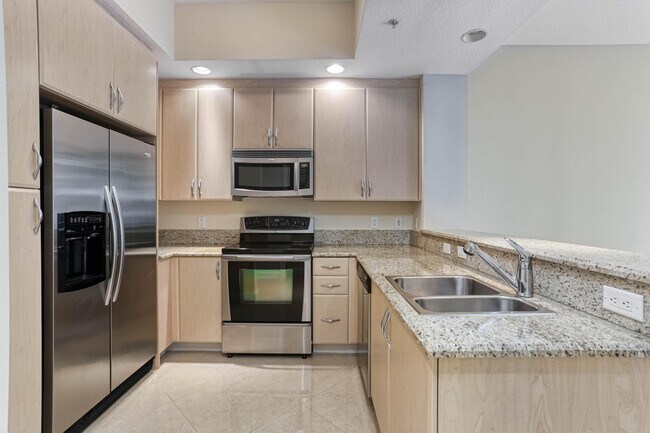 Photo - 701 S Olive Ave Unit 610