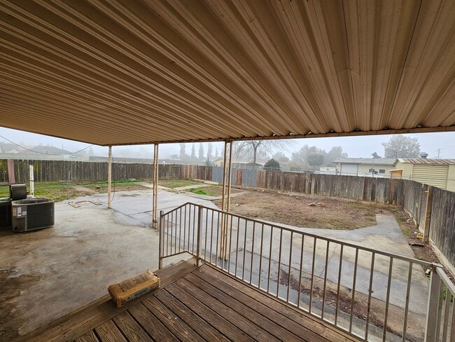 Photo - 2401 W Olive Ave