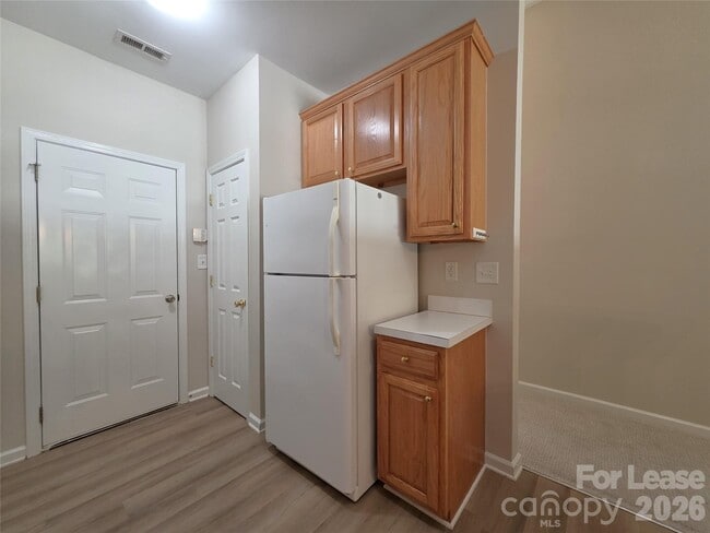 Photo - 4730 Willow Glen Rd