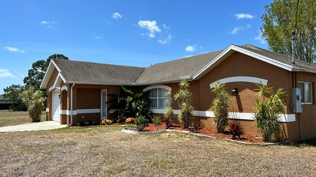 Photo - 1602 SW 16th Ct