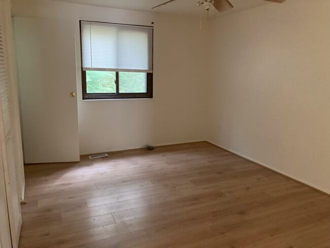 Photo - 4902 Cord Ct