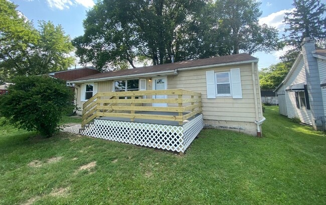 Building Photo - Coming Soon-3 Bedroom Ranch in Madison Rental