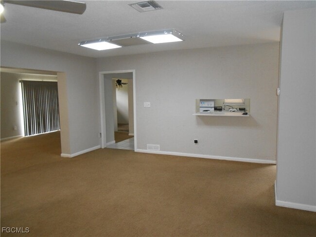 Photo - 241 Thistle Ct