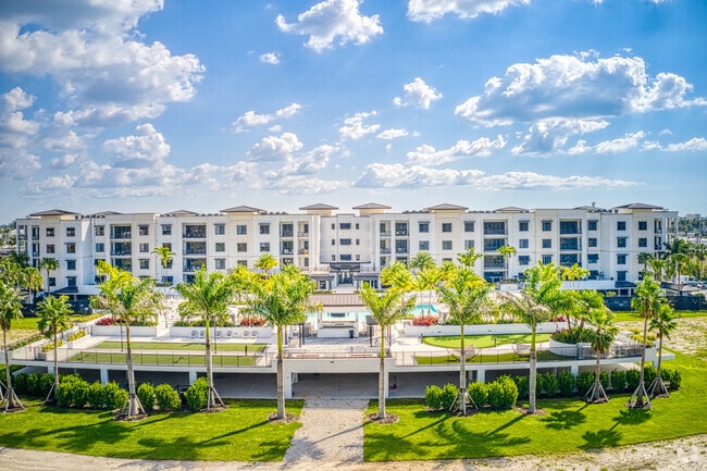 Photo - Eleven Eleven Central