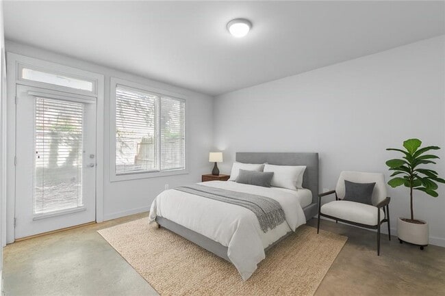 Photo - 1302 Noguchi Mews NW