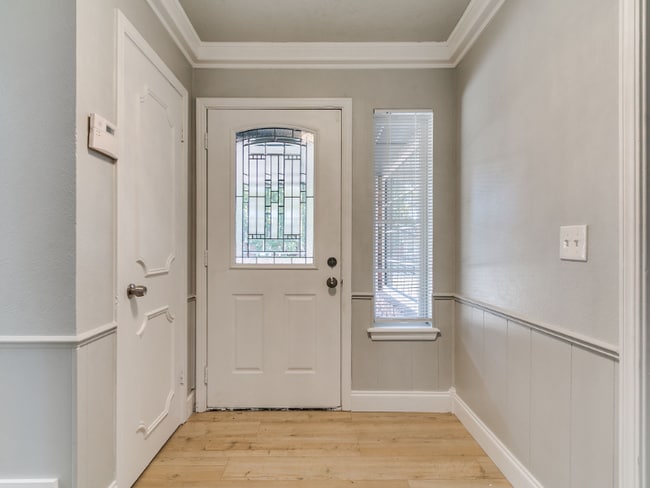 Photo - 7625 NW 26th St