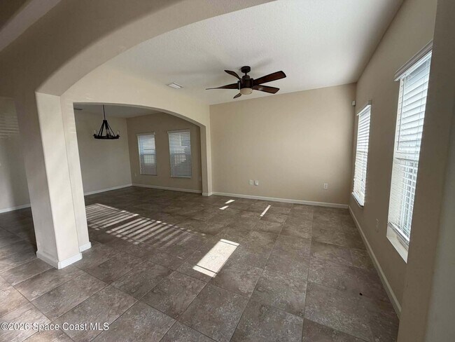 Photo - 1463 Musgrass Cir