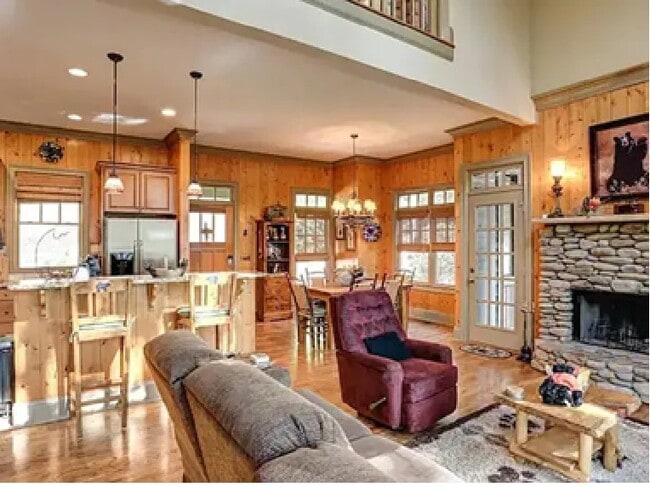 Photo - 191 Laurel Ridge Trail