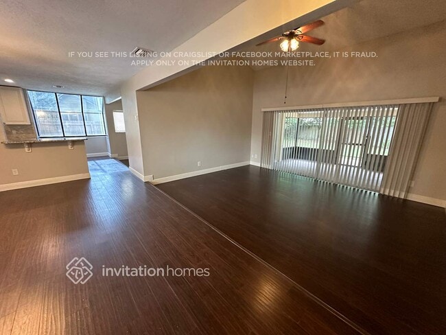 Photo - 3908 Woodglade Cove