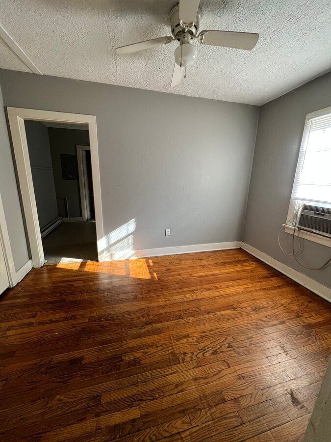 Photo - 118 E 12th Ave Unit 4