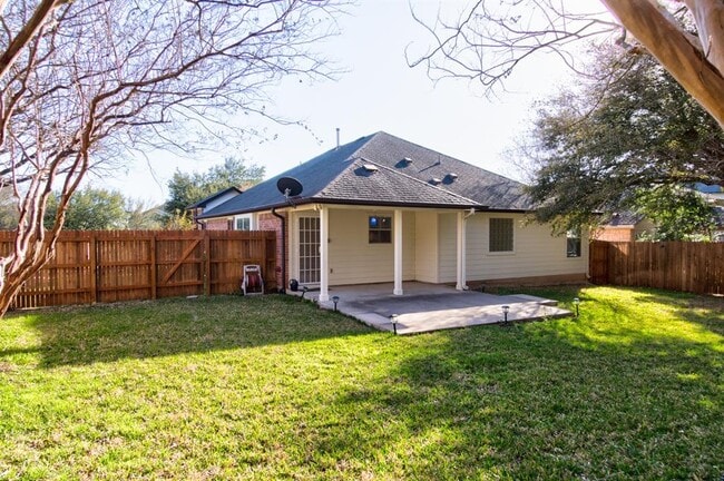 Photo - 10700 Beard Ave