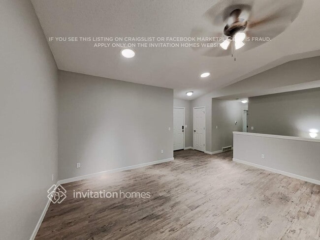 Photo - 5718 W 17th St