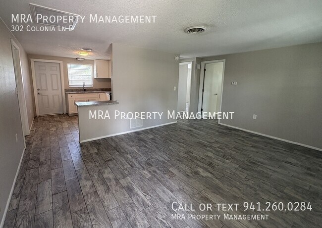 Photo - 302 Colonia Ln E