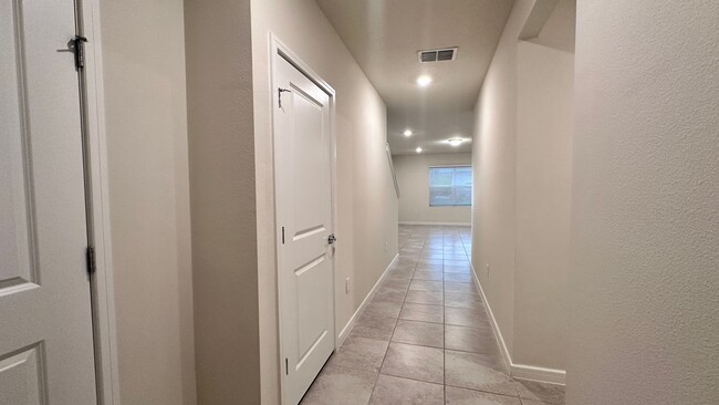 Photo - 3074 Green Park Dr
