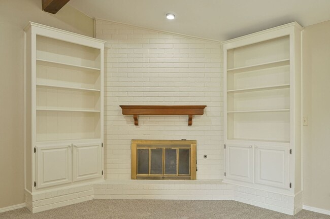 Photo - 7016 Stonycreek Dr