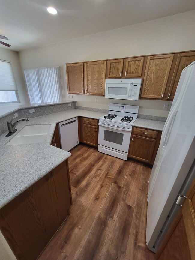 Photo - 1267 Quail Run Dr