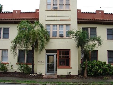 Photo - El Patio Apartments Badenton