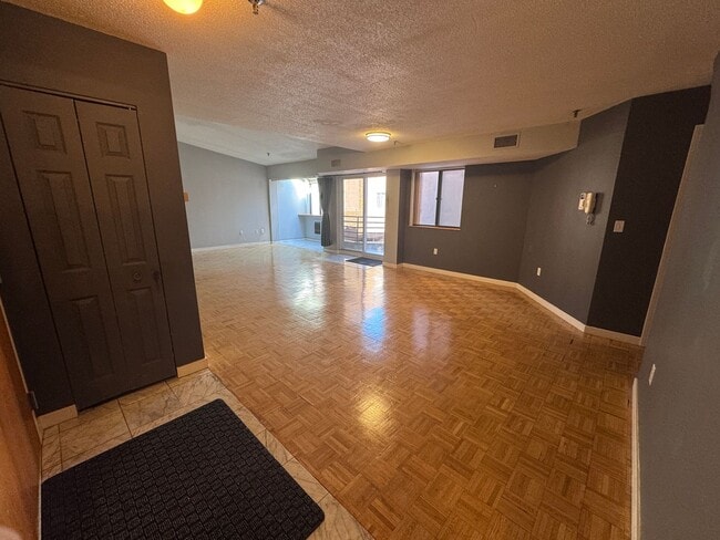 Photo - Lovely 2-Bed, 2.5 Bath Condo Avail for May or June!
