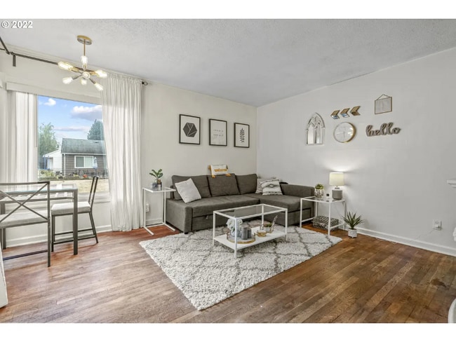 Photo - 1059 17th Ave