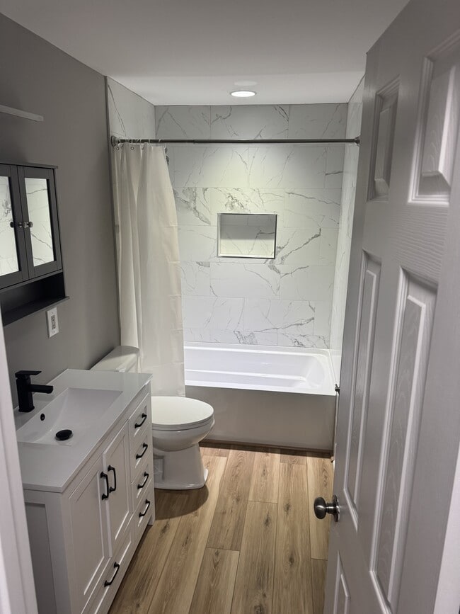 Photo - 2818 Fordwood Dr