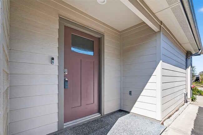 Photo - 2920 Stamford Hl Ln