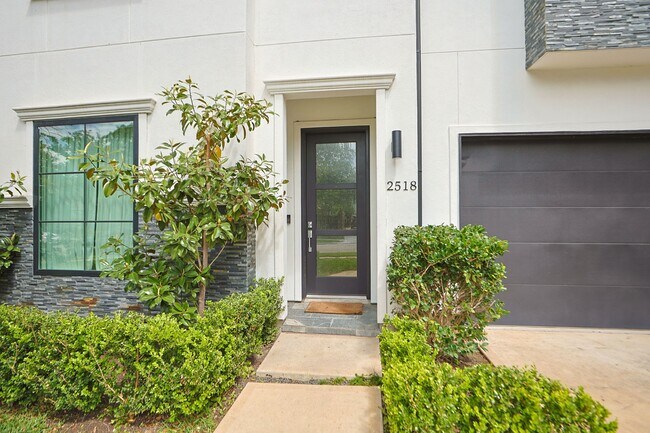 Photo - 2518 Southgate Blvd