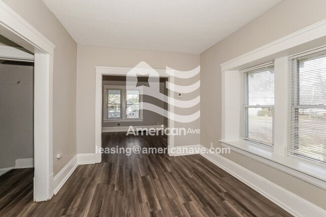 Photo - 1069 Herberich Ave