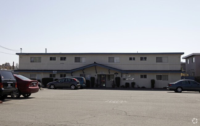 Anita Plaza Apartments - Anita Plaza Apartments