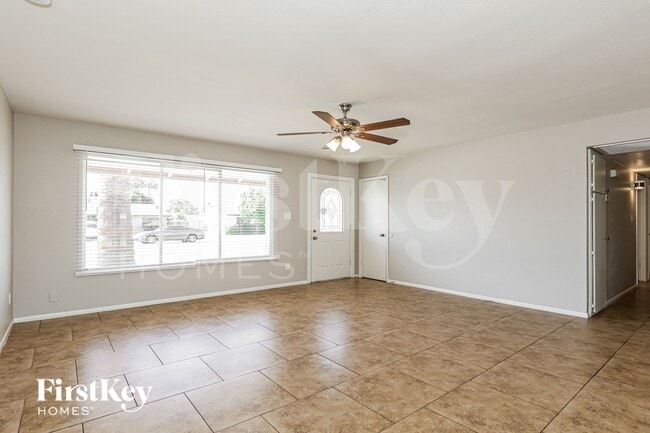 Photo - 4606 W Rose Ln