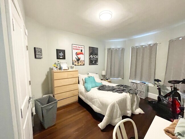 Photo - 147 Boston St Unit 1