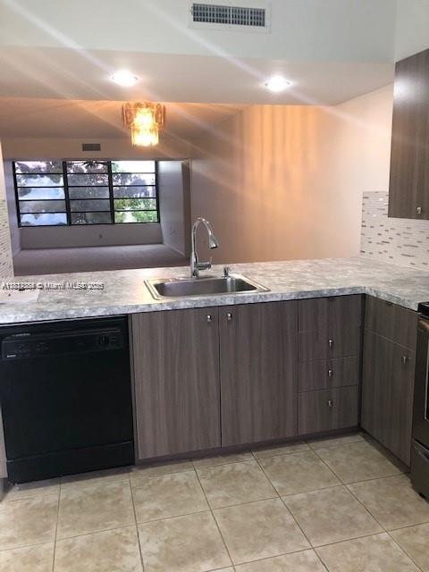 Photo - 1715 Whitehall Dr Unidad 405