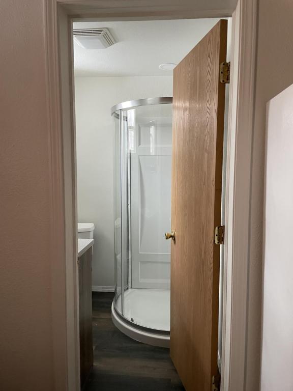 Photo - 433 E New York St