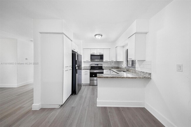 Photo - 7600 Pembroke Rd Apartment Unit 5