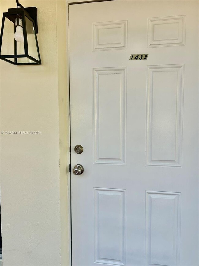 Photo - 1433 NE 22nd St Unit 1