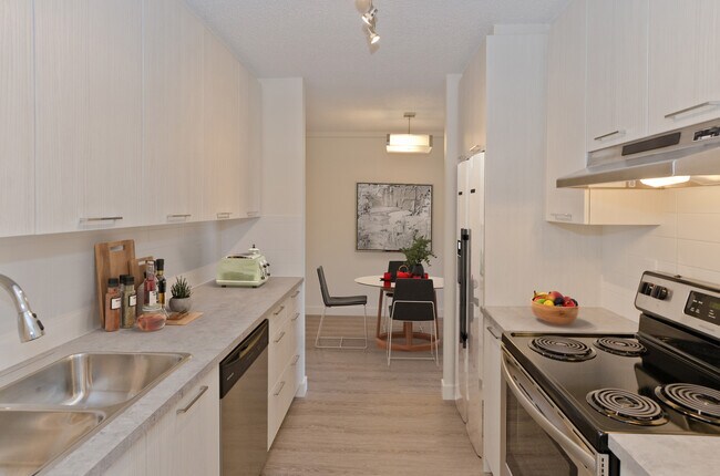 Photo - Royal Park Plaza