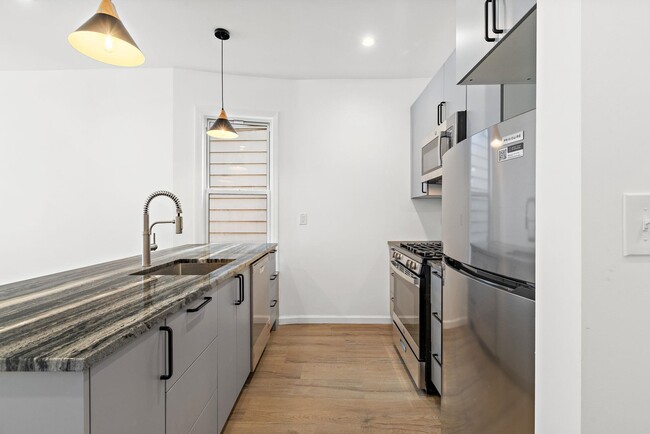 Photo - 20 Delaware Ave Unit 2