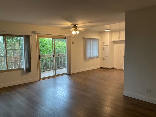 Living room dining room