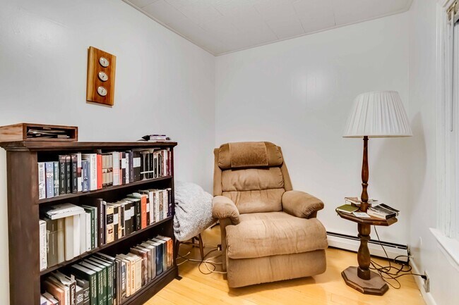 291 Elm St Unit 2