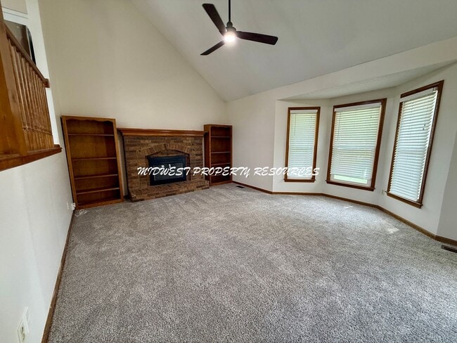 Photo - Who is looking for a New Kitchen?