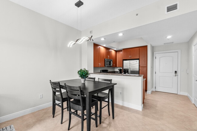 Photo - 701 S Olive Ave Unit 1209