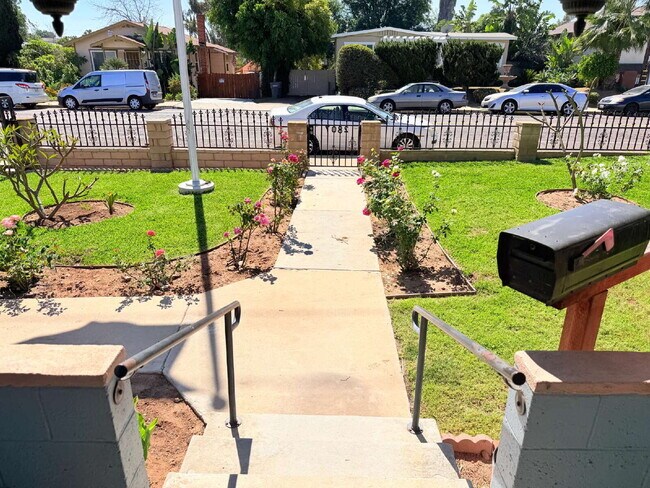 Photo - Beautifully Remodeled 4 Bed / 2.5 Bath Home for Rent – National City (ADA Friendly)