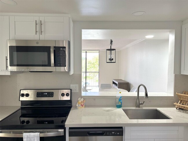 Photo - 8075 SW 107th Ave Unit 310