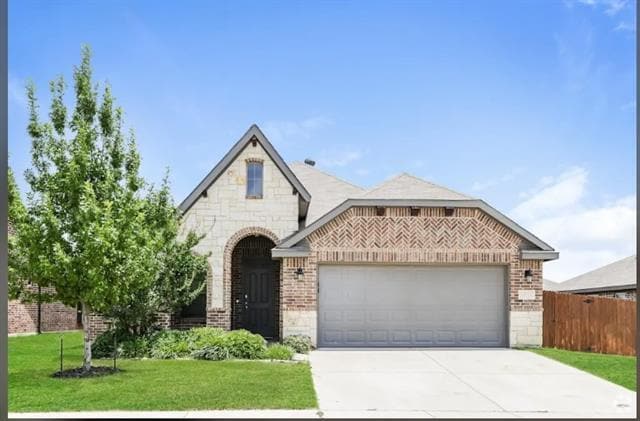 Building Photo - 2533 Weatherford Heights Dr Rental