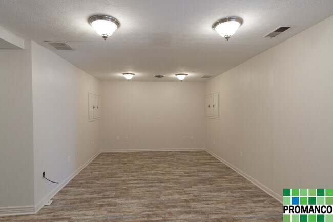 Photo - Pico Associates - 223 1/2 Second Street Unit Loft Apartment