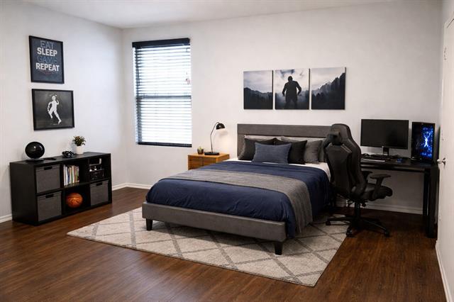 Photo - 16709 Woodside Dr