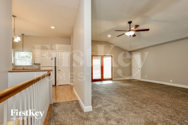 24 Pheasant Ln