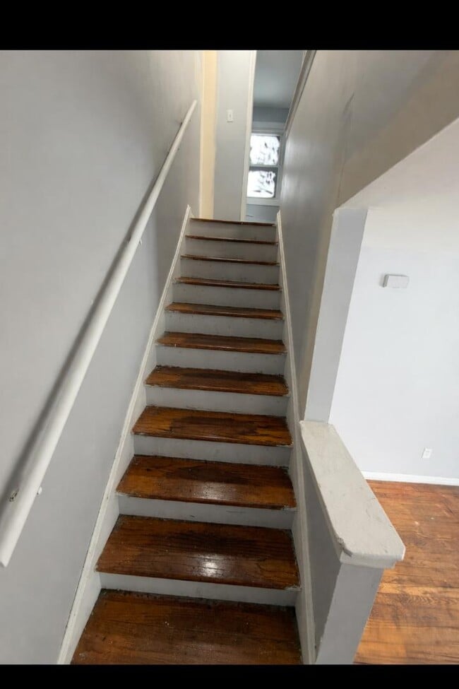 Photo - 3616-18 E. 9th Avenue