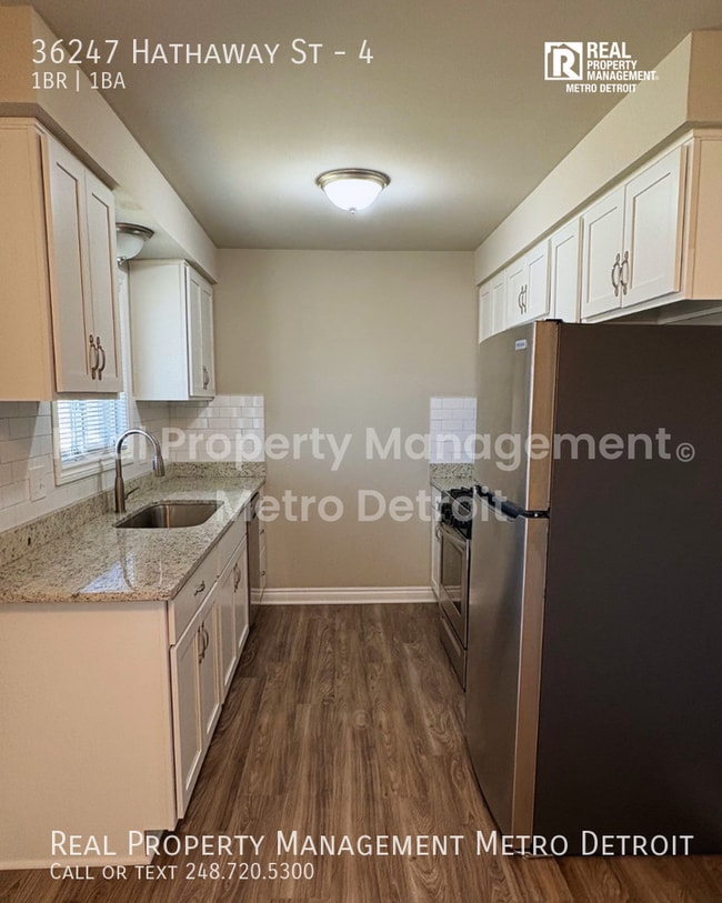 Photo - 36247 Hathaway St Unit 4