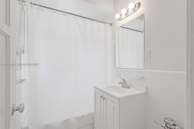 Photo - 6860 Abbott Ave Unit 4