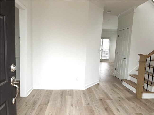 Photo - 4865 Chesterfield Ct